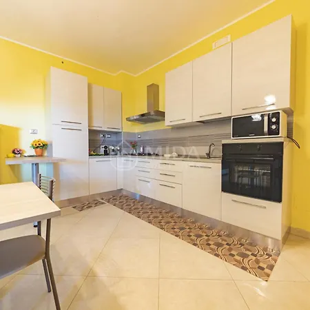 Infiore 아파트 레베라노